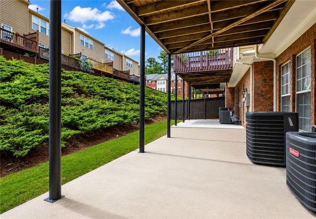 5010 Foxfield Trace, Atlanta, GA 30339