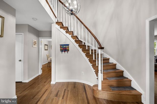 11 FORAGE LN, Cherry Hill, NJ 08003