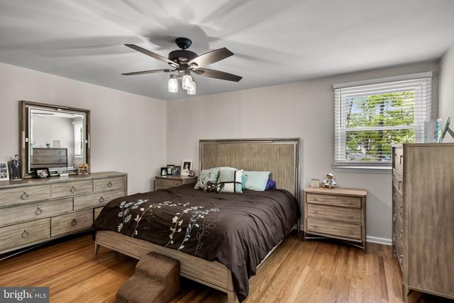 11 FORAGE LN, Cherry Hill, NJ 08003