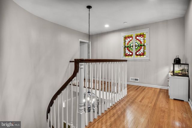 11 FORAGE LN, Cherry Hill, NJ 08003