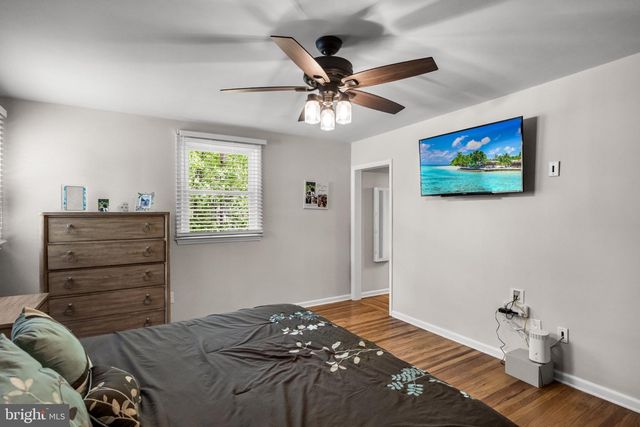 11 FORAGE LN, Cherry Hill, NJ 08003
