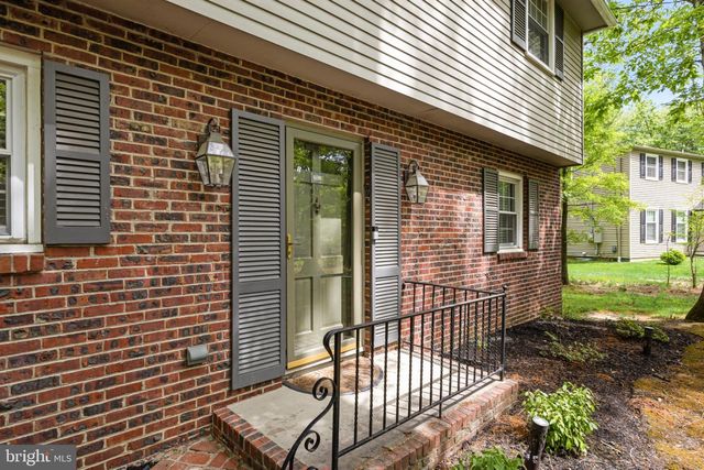 11 FORAGE LN, Cherry Hill, NJ 08003