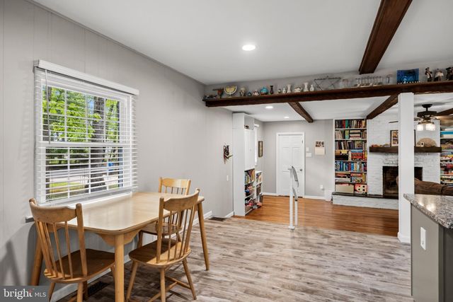 11 FORAGE LN, Cherry Hill, NJ 08003