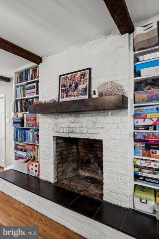 11 FORAGE LN, Cherry Hill, NJ 08003