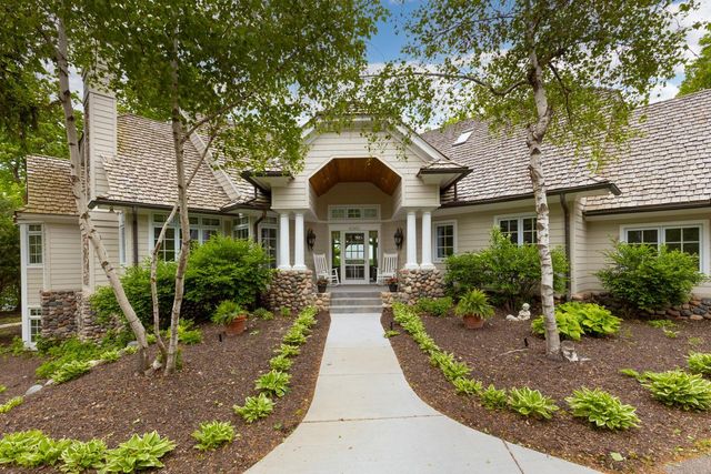 6060 Ridge Road, Excelsior, MN 55331