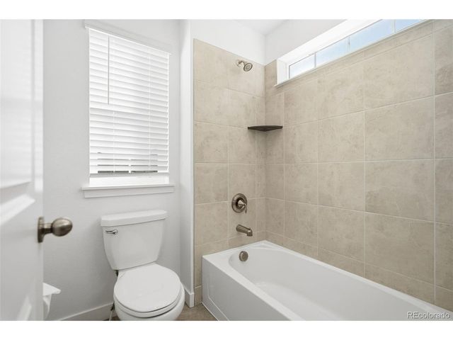 772 Carbonate Ln, Erie, CO 80516