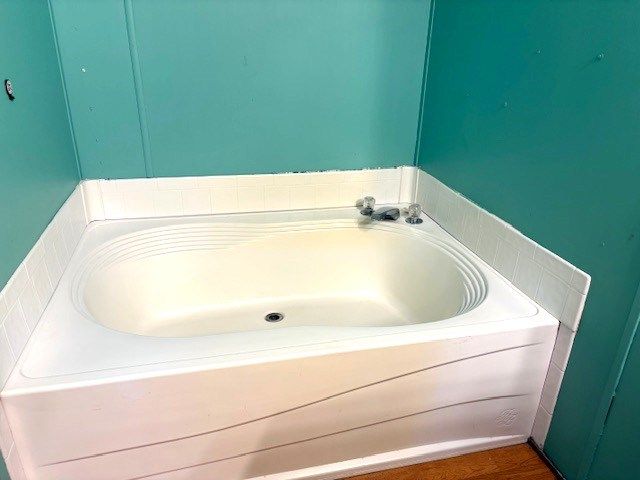 36 Crossing Dr, Harper, TX 78631