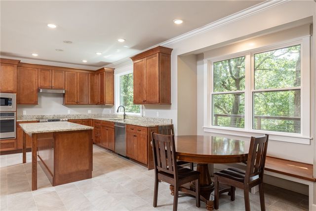 2357 N Fox Trail, Fayetteville, AR 72703