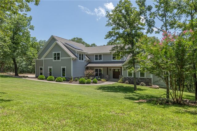 2357 N Fox Trail, Fayetteville, AR 72703