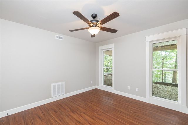 2357 N Fox Trail, Fayetteville, AR 72703