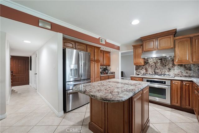 2203 Homewood Avenue, Simi Valley, CA 93063