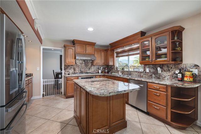 2203 Homewood Avenue, Simi Valley, CA 93063