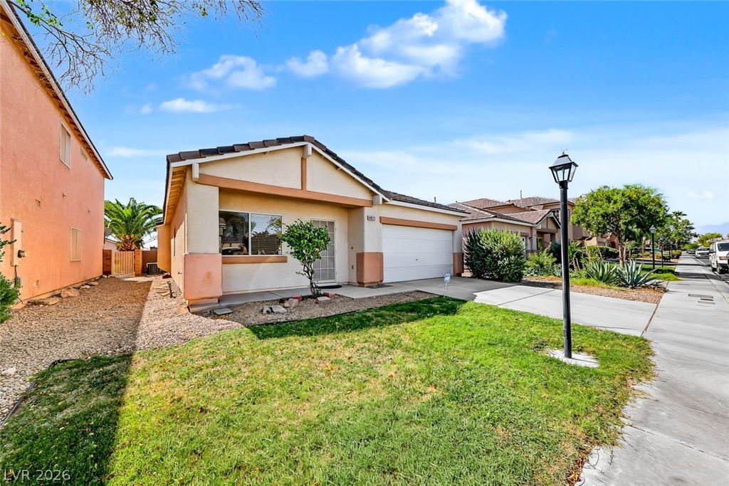 4821 Cascade Pools Avenue, Las Vegas, NV 89131 — photo 2