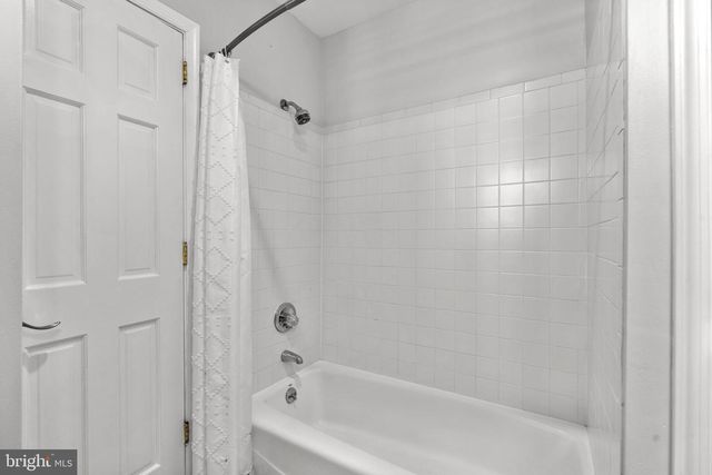 1405 REYNOLDS, Baltimore, MD 21230