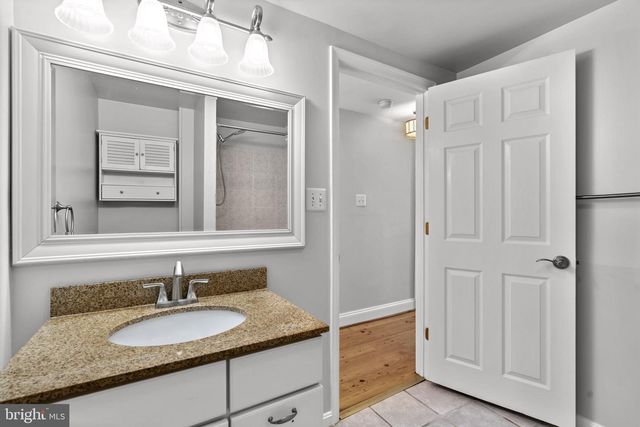 1405 REYNOLDS, Baltimore, MD 21230