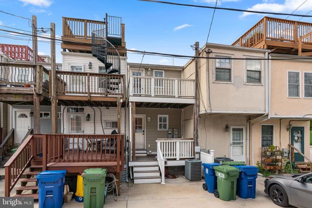 1405 REYNOLDS, Baltimore, MD 21230