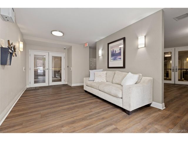 9019 E Panorama Cir 9019-D208, Englewood, CO 80112