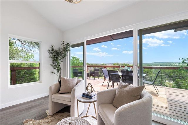 5203 Cueva DR, Austin, TX 78738