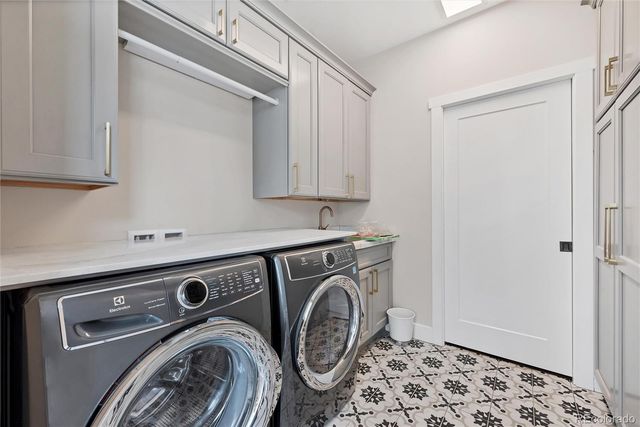 1721 S Jackson Street, Denver, CO 80210