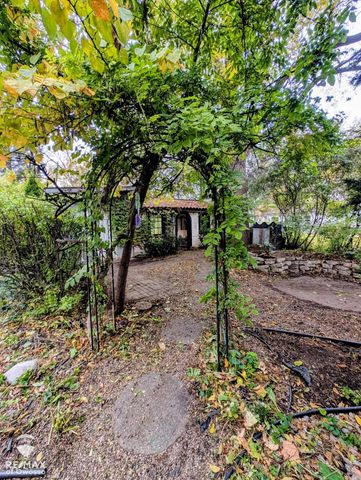 311 Brockway Place, Saginaw, MI 48602