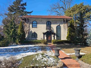 311 Brockway Place, Saginaw, MI 48602