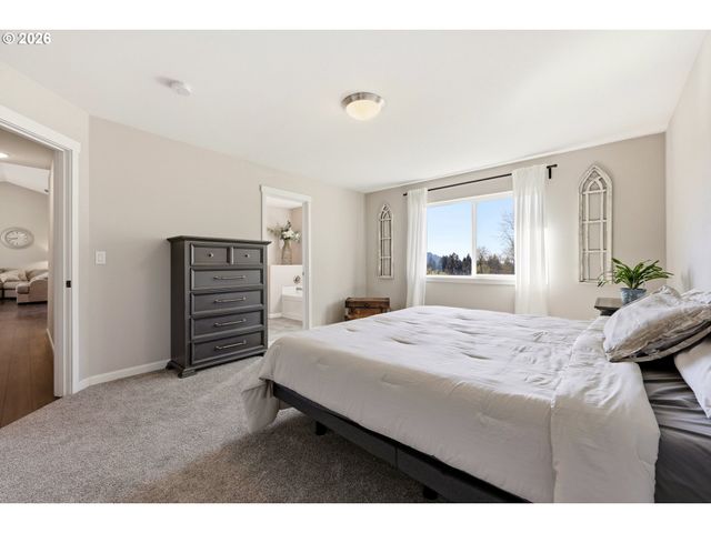 643 HUCKINS BUHMAN Rd, Washougal, WA 98671