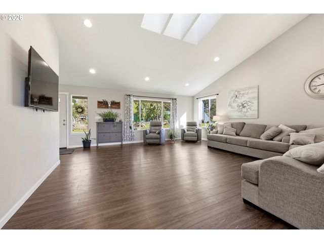 643 HUCKINS BUHMAN Rd, Washougal, WA 98671