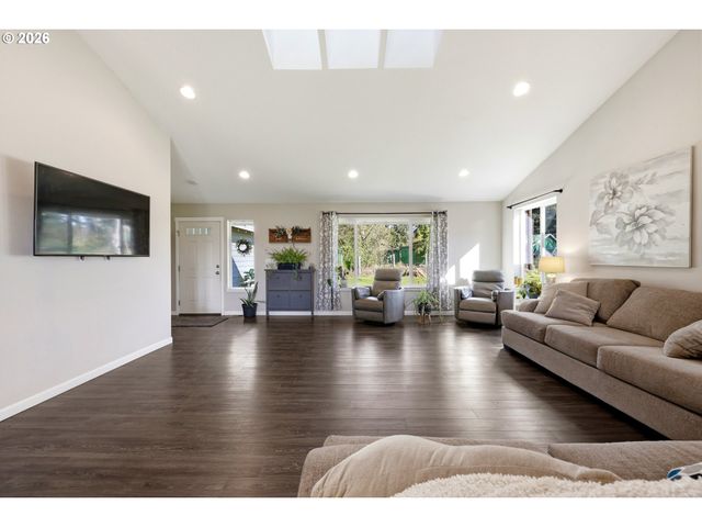 643 HUCKINS BUHMAN Rd, Washougal, WA 98671