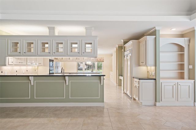 629 Stonewall Jackson Drive, Conroe, TX 77302