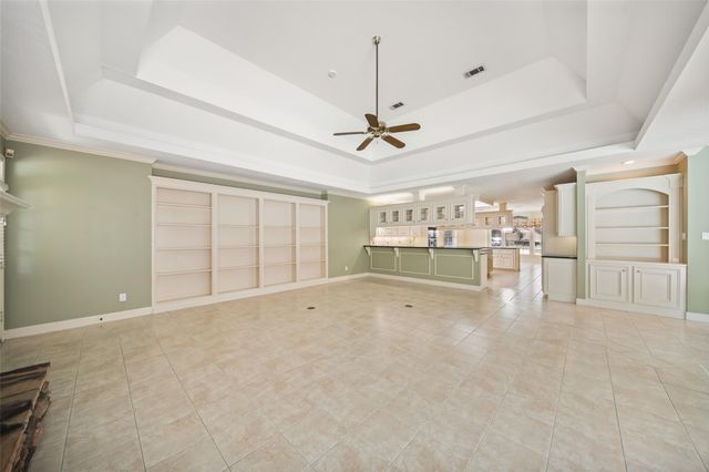 629 Stonewall Jackson Drive, Conroe, TX 77302