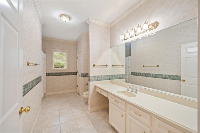 629 Stonewall Jackson Drive, Conroe, TX 77302