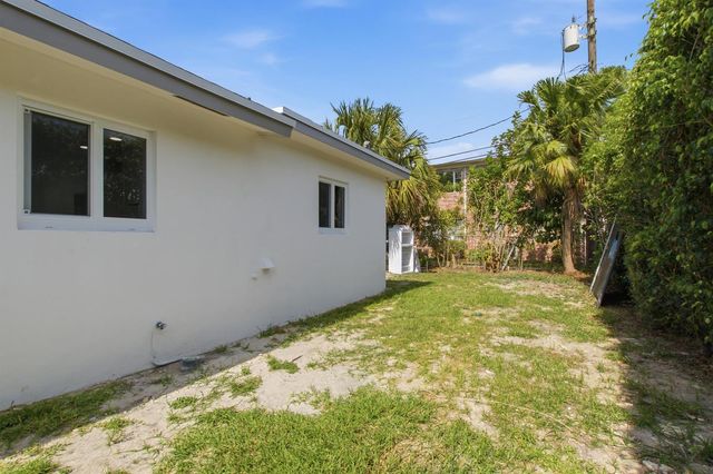 401 SE 1st Avenue, Pompano Beach, FL 33060