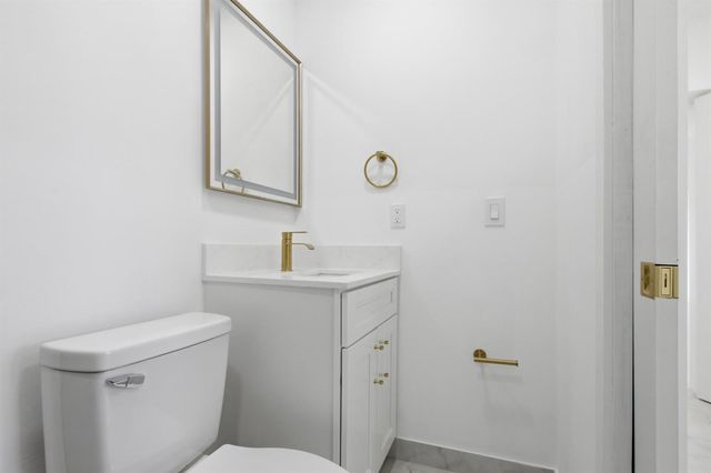 401 SE 1st Avenue, Pompano Beach, FL 33060