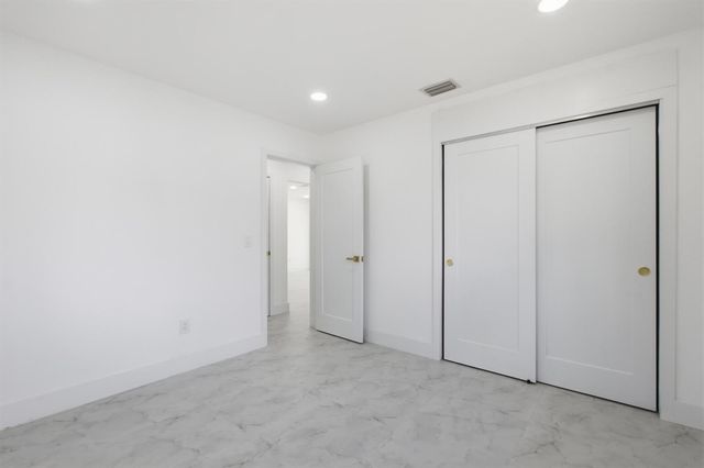 401 SE 1st Avenue, Pompano Beach, FL 33060