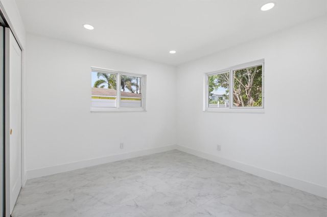 401 SE 1st Avenue, Pompano Beach, FL 33060