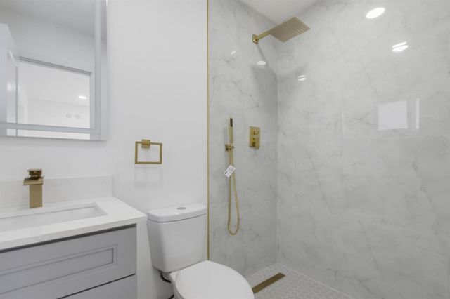 401 SE 1st Avenue, Pompano Beach, FL 33060