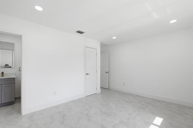 401 SE 1st Avenue, Pompano Beach, FL 33060