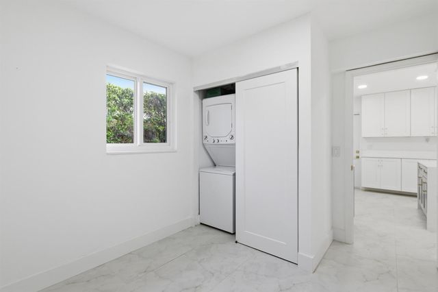 401 SE 1st Avenue, Pompano Beach, FL 33060