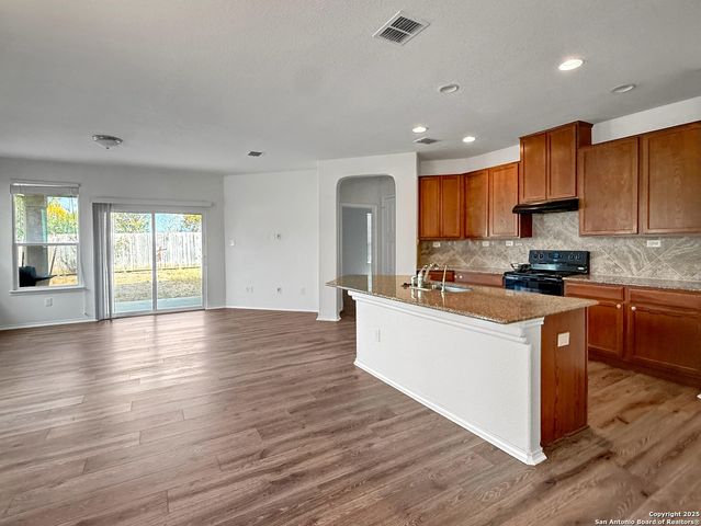 6503 Wind Trce, San Antonio, TX 78239