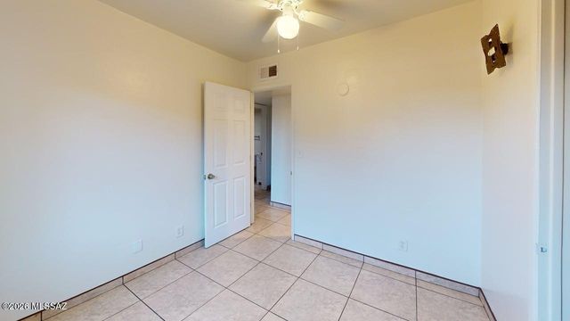 1132 W Knox Place, Tucson, AZ 85705