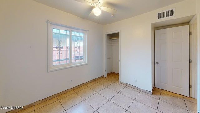 1132 W Knox Place, Tucson, AZ 85705