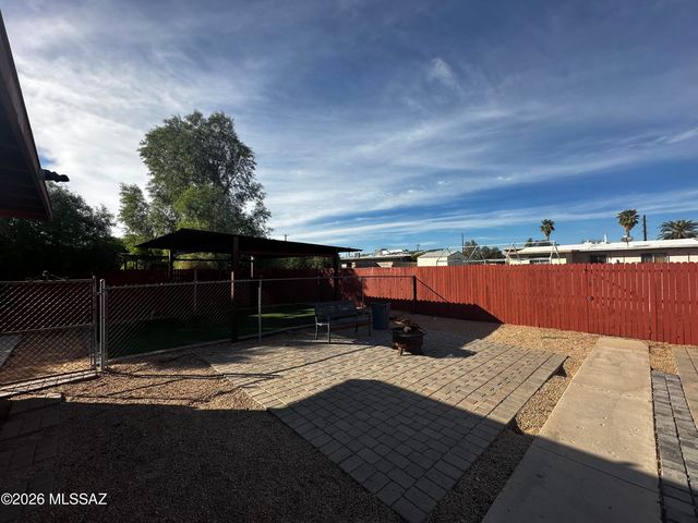1132 W Knox Place, Tucson, AZ 85705