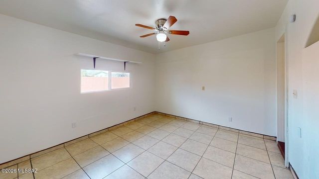 1132 W Knox Place, Tucson, AZ 85705