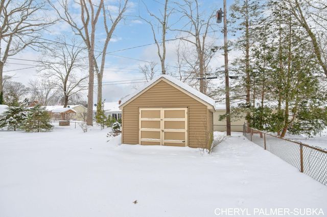 3827 Michael Street, Muskegon, MI 49444