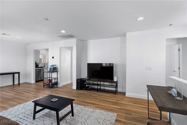 9017 Becoming Court, Las Vegas, NV 89149