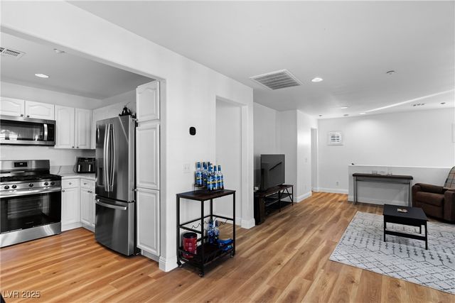 9017 Becoming Court, Las Vegas, NV 89149