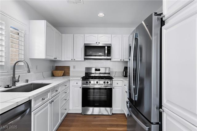 9017 Becoming Court, Las Vegas, NV 89149