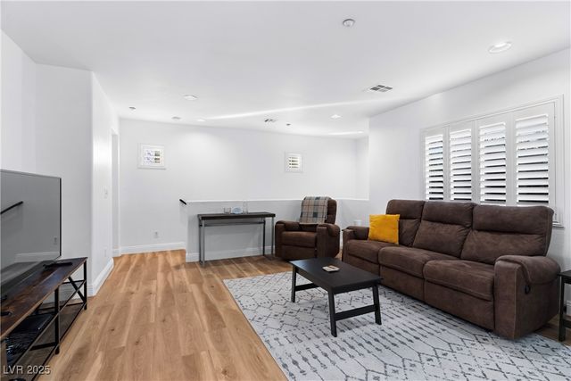 9017 Becoming Court, Las Vegas, NV 89149