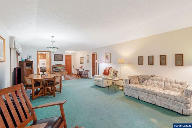 3262 Winslow Wy NW, Salem, OR 97304