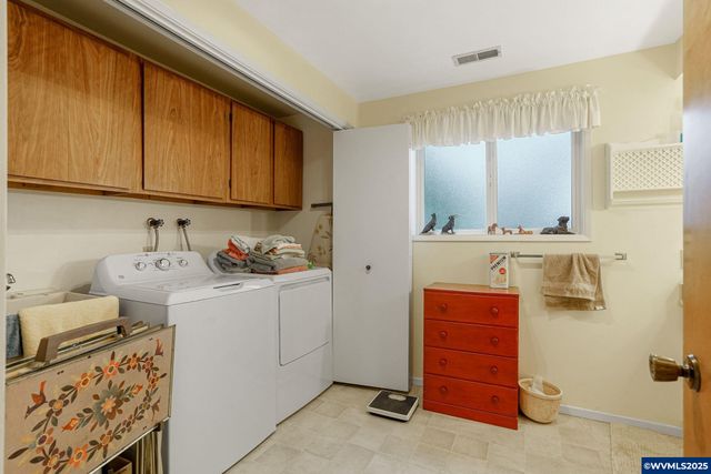 3262 Winslow Wy NW, Salem, OR 97304